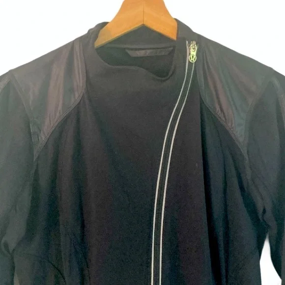 Lululemon Run: Track Time Jacket - Picture 6 of 8